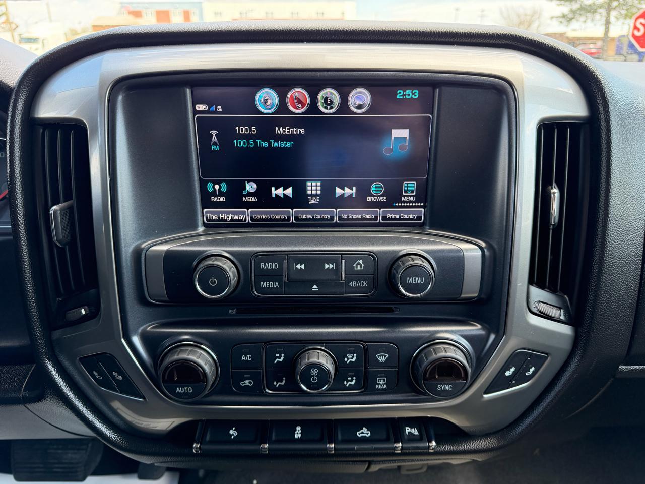 Chevrolet Silverado 1500 4WD Crew Cab 143.5" LT w/1LT 2018