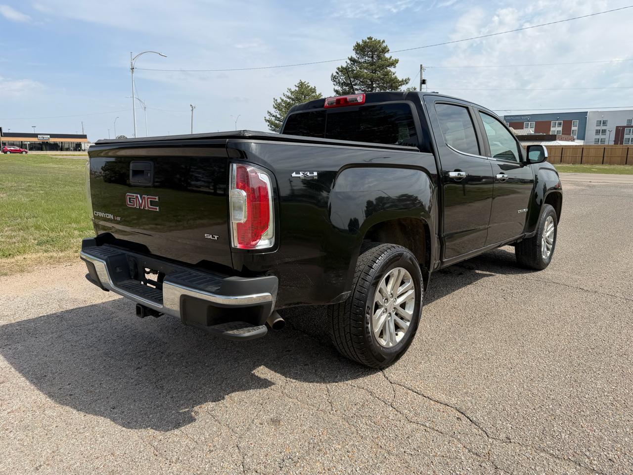 GMC Canyon 4WD Crew Cab 128.3" SLT 2017