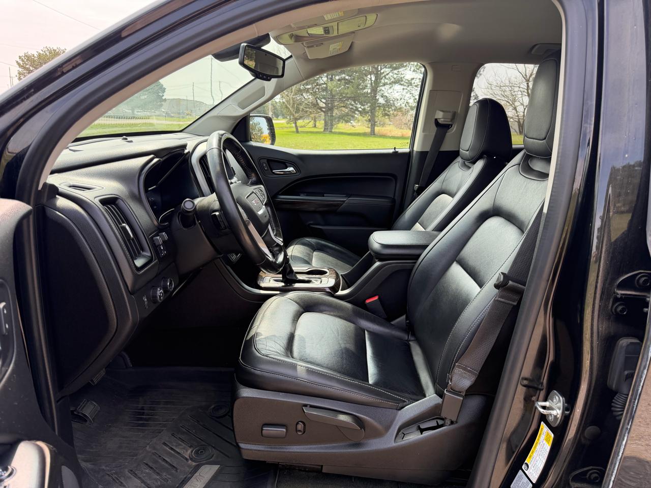 GMC Canyon 4WD Crew Cab 128.3" SLT 2017