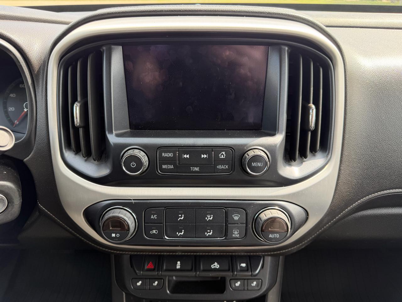 GMC Canyon 4WD Crew Cab 128.3" SLT 2017