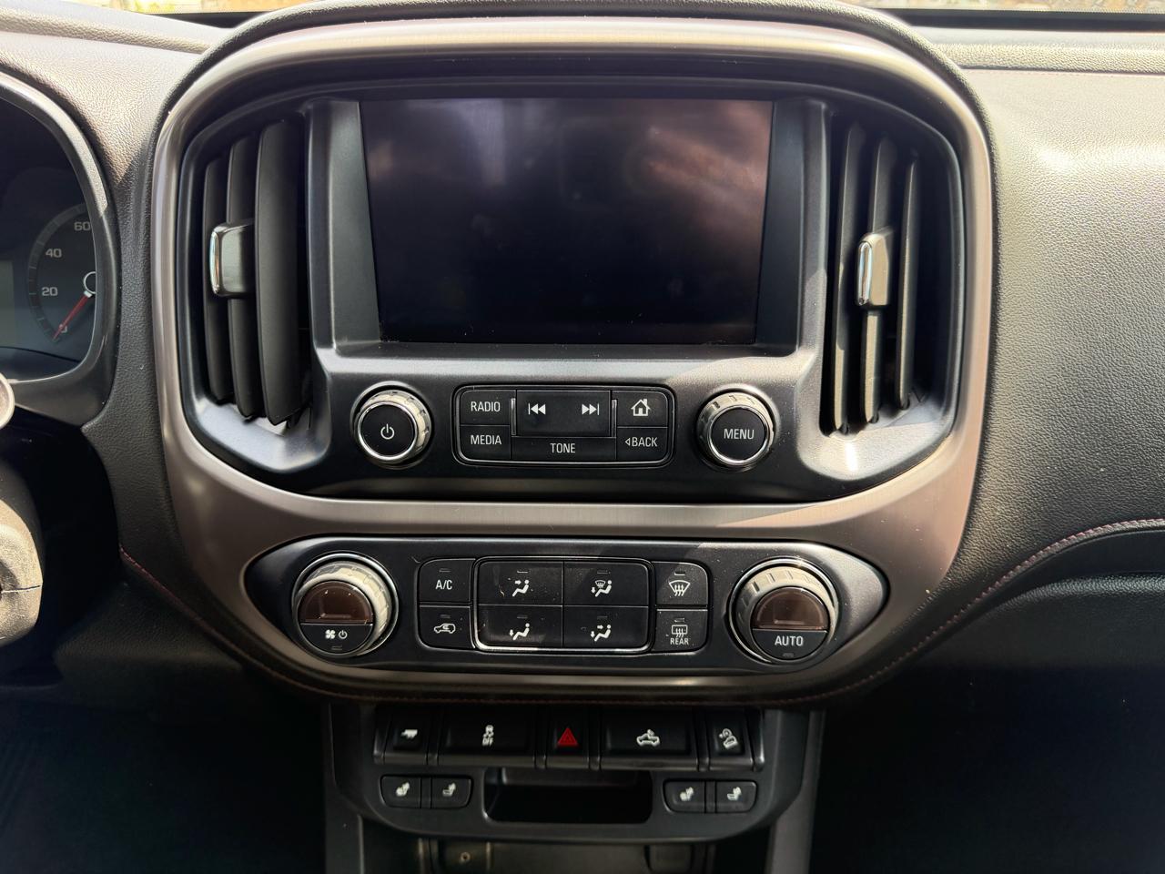 GMC Canyon 4WD Crew Cab 128.3" All Terrain w/Cloth 2018