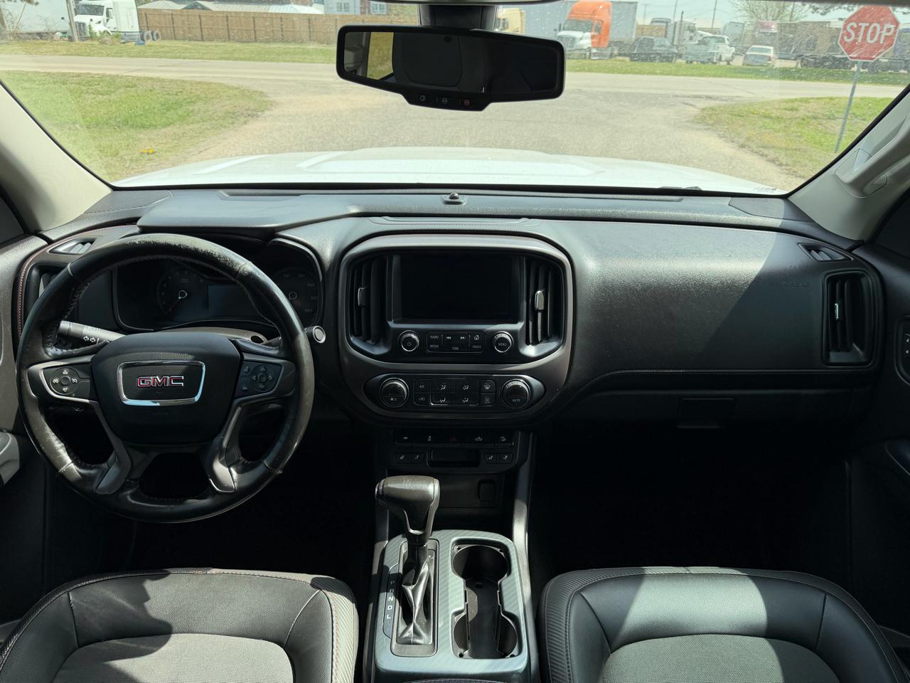 GMC Canyon 4WD Crew Cab 128.3" All Terrain w/Cloth 2018