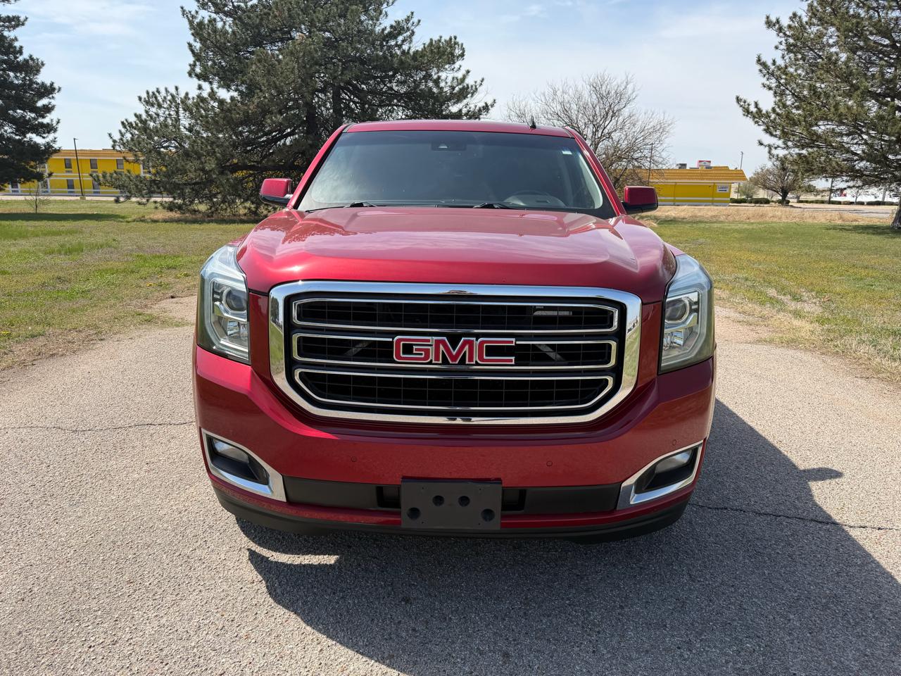 GMC Yukon 4WD 4dr SLE 2015
