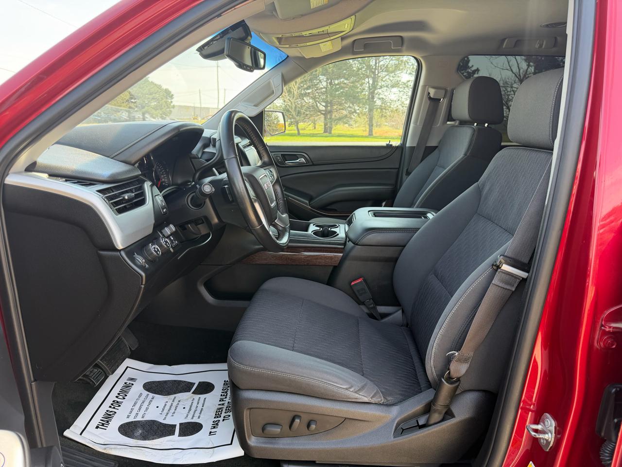 GMC Yukon 4WD 4dr SLE 2015