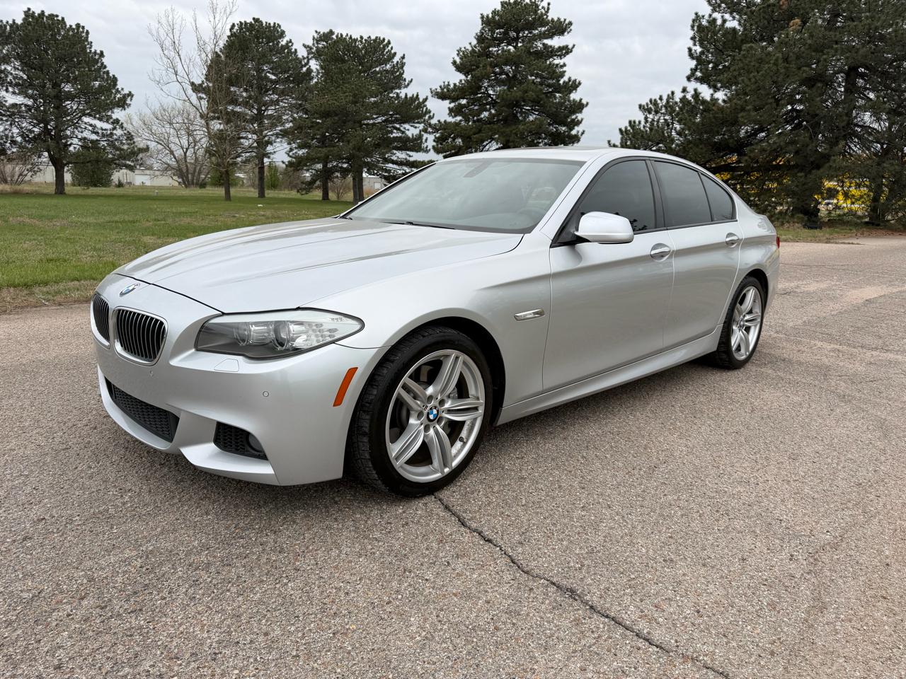 BMW 5 Series 4dr Sdn 535i RWD 2012