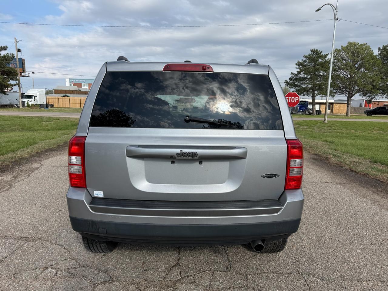 Jeep Patriot FWD 4dr Sport SE 2016