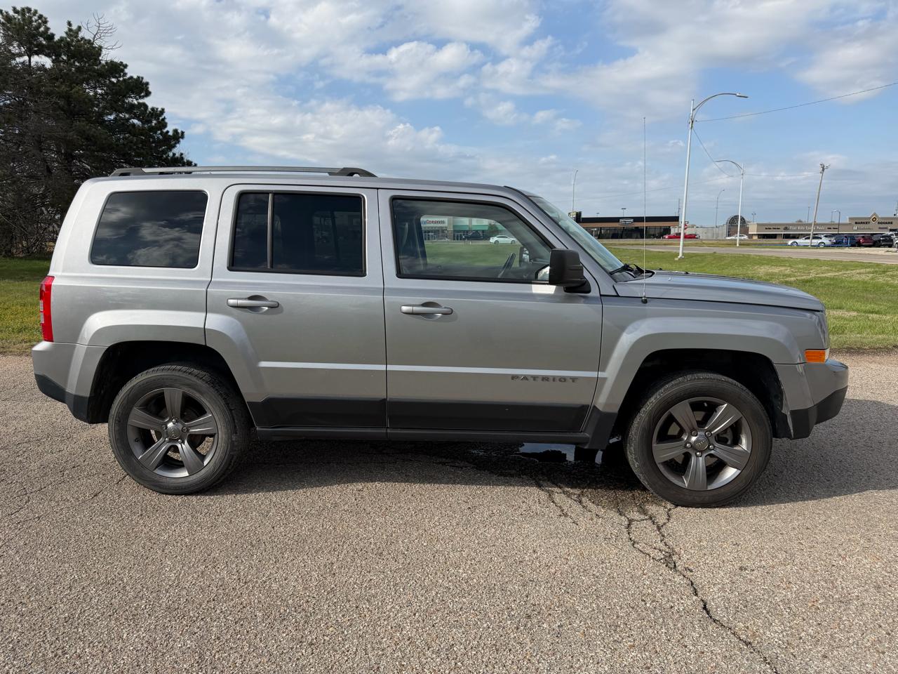 Jeep Patriot FWD 4dr Sport SE 2016