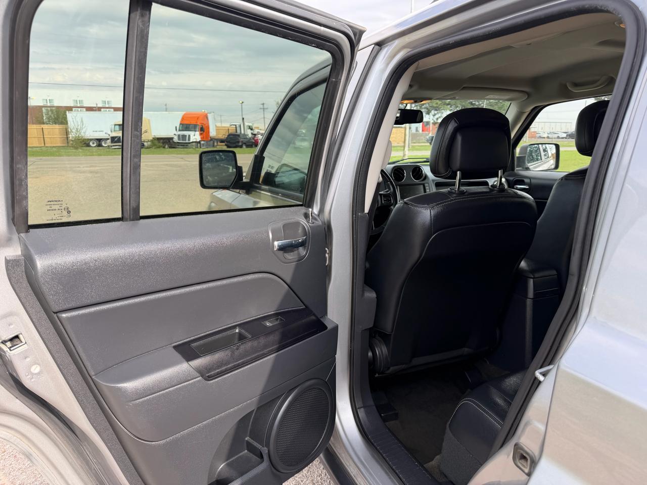 Jeep Patriot FWD 4dr Sport SE 2016