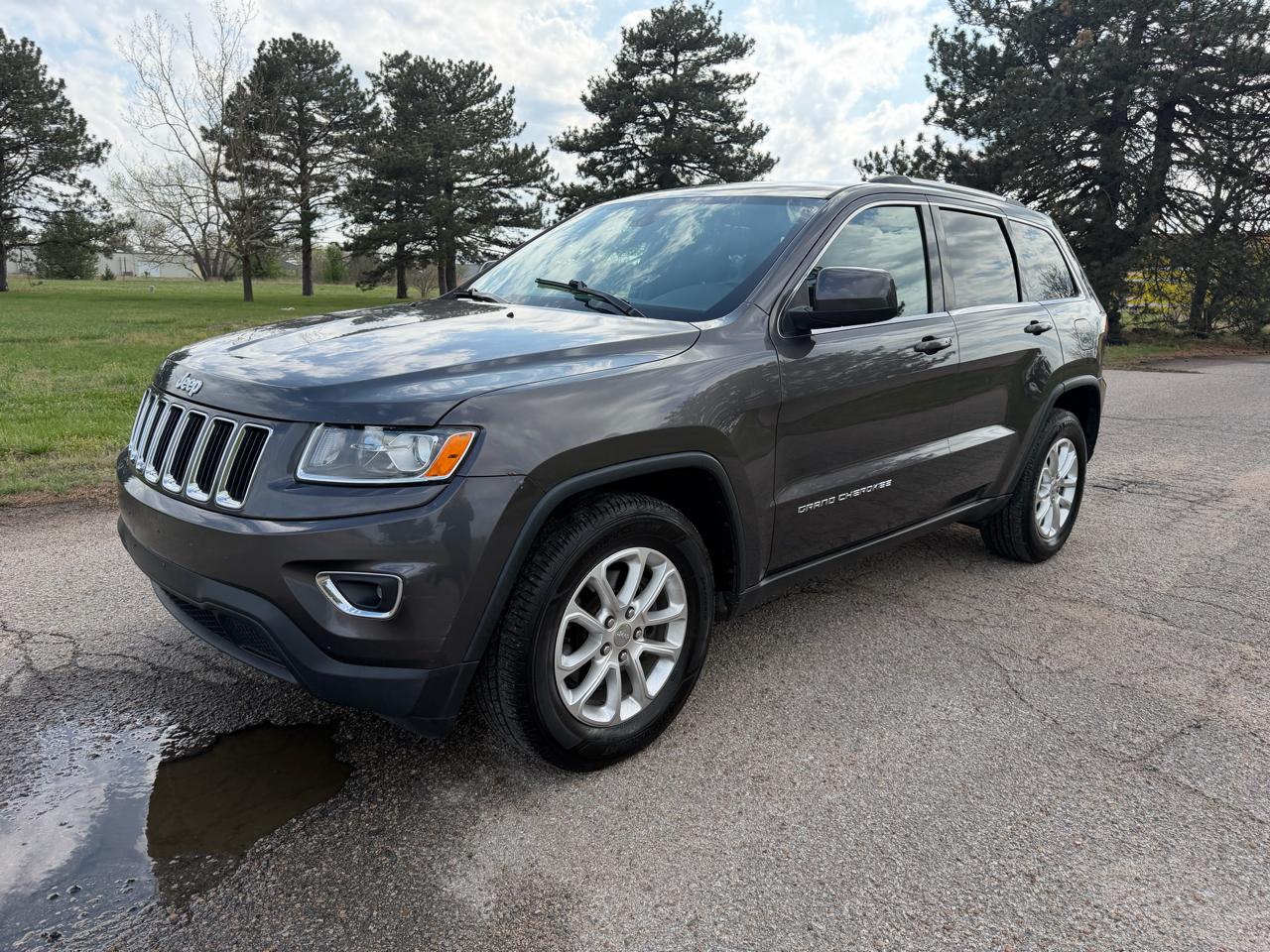 Jeep Grand Cherokee RWD 4dr Laredo 2015