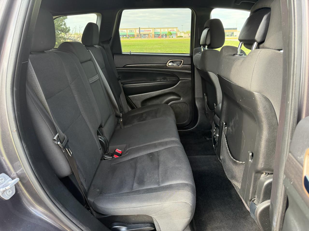 Jeep Grand Cherokee RWD 4dr Laredo 2015