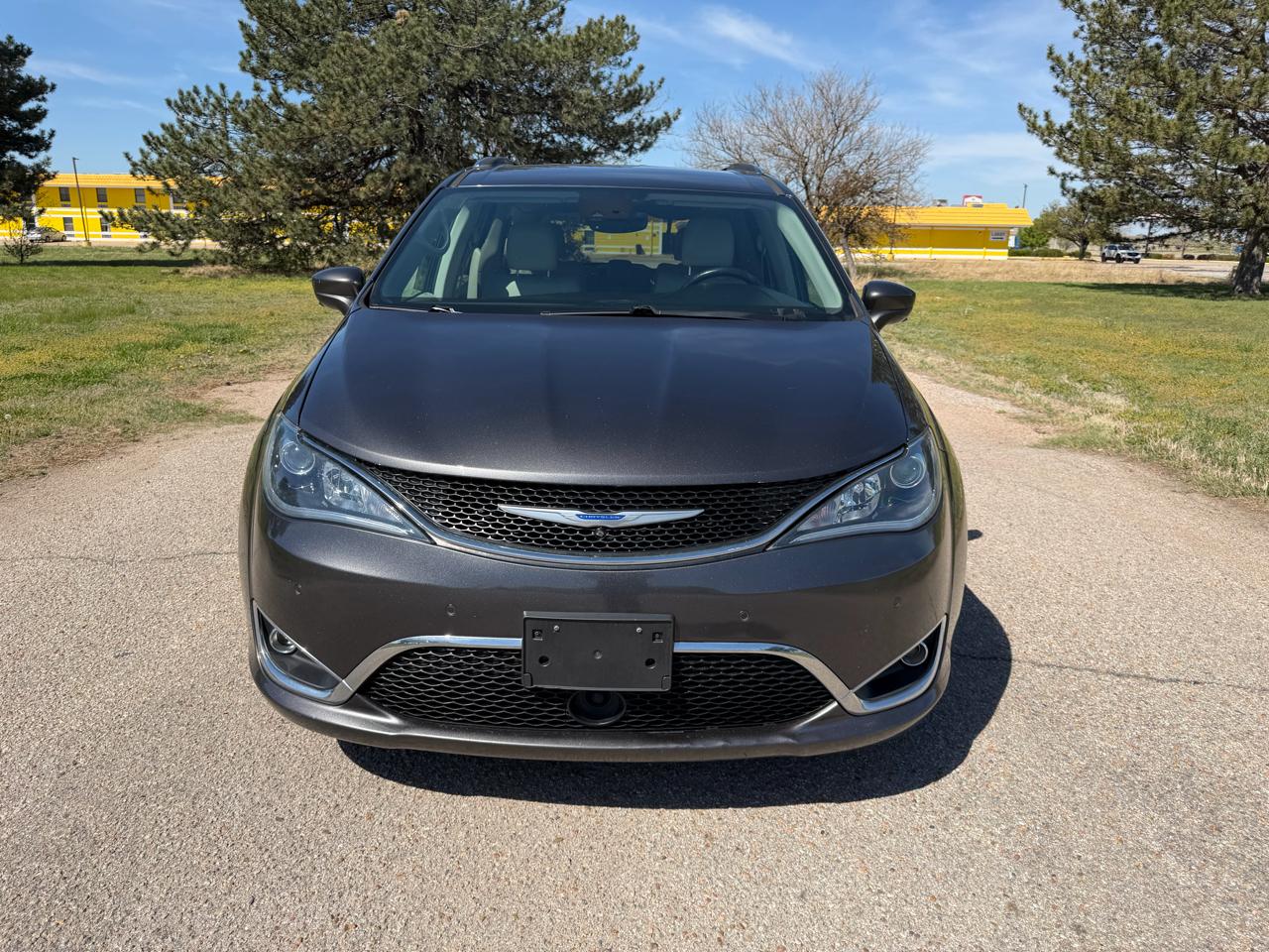 Chrysler Pacifica Touring L Plus FWD 2019