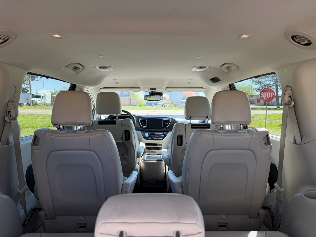Chrysler Pacifica Touring L Plus FWD 2019