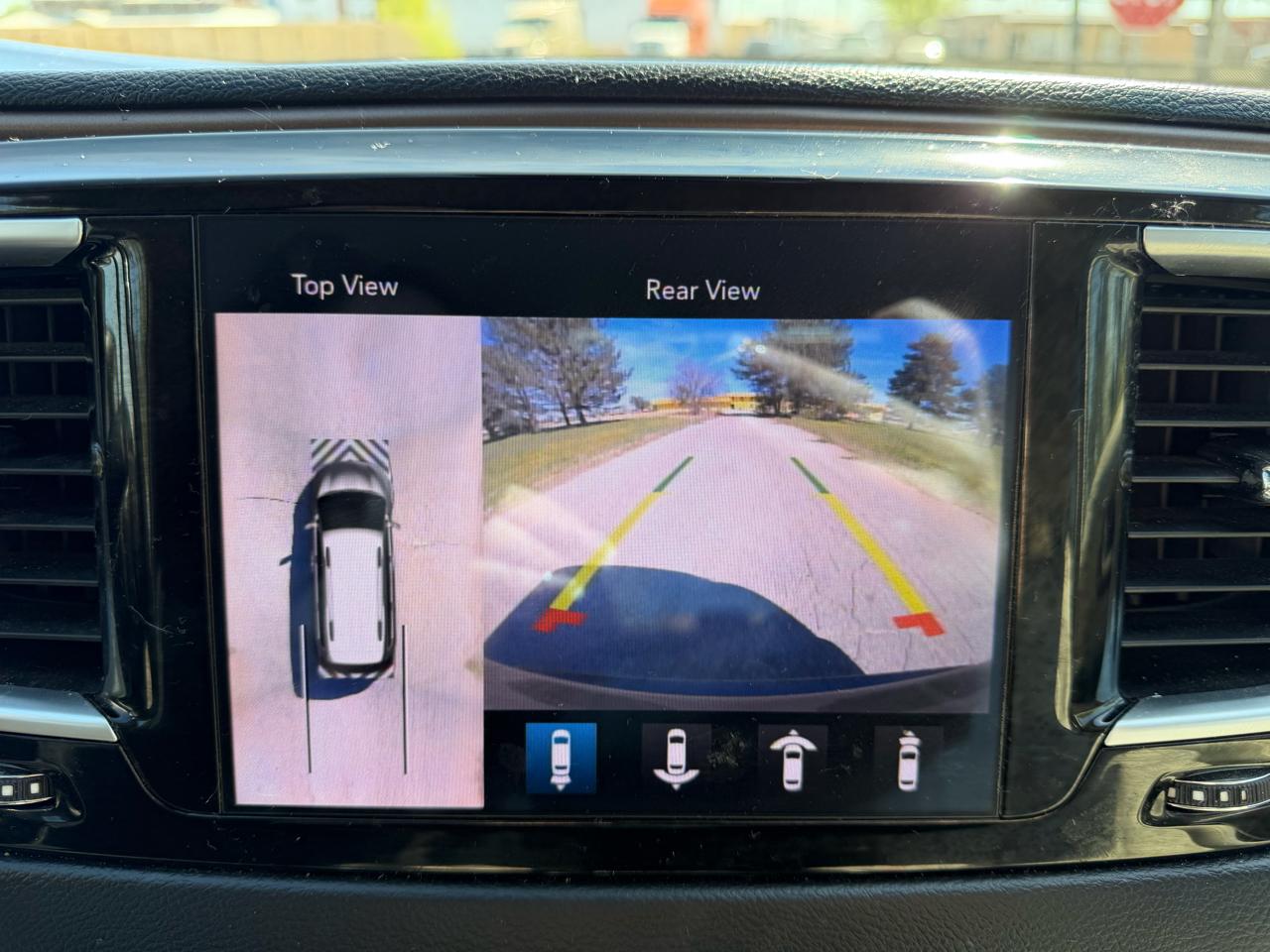 Chrysler Pacifica Touring L Plus FWD 2019