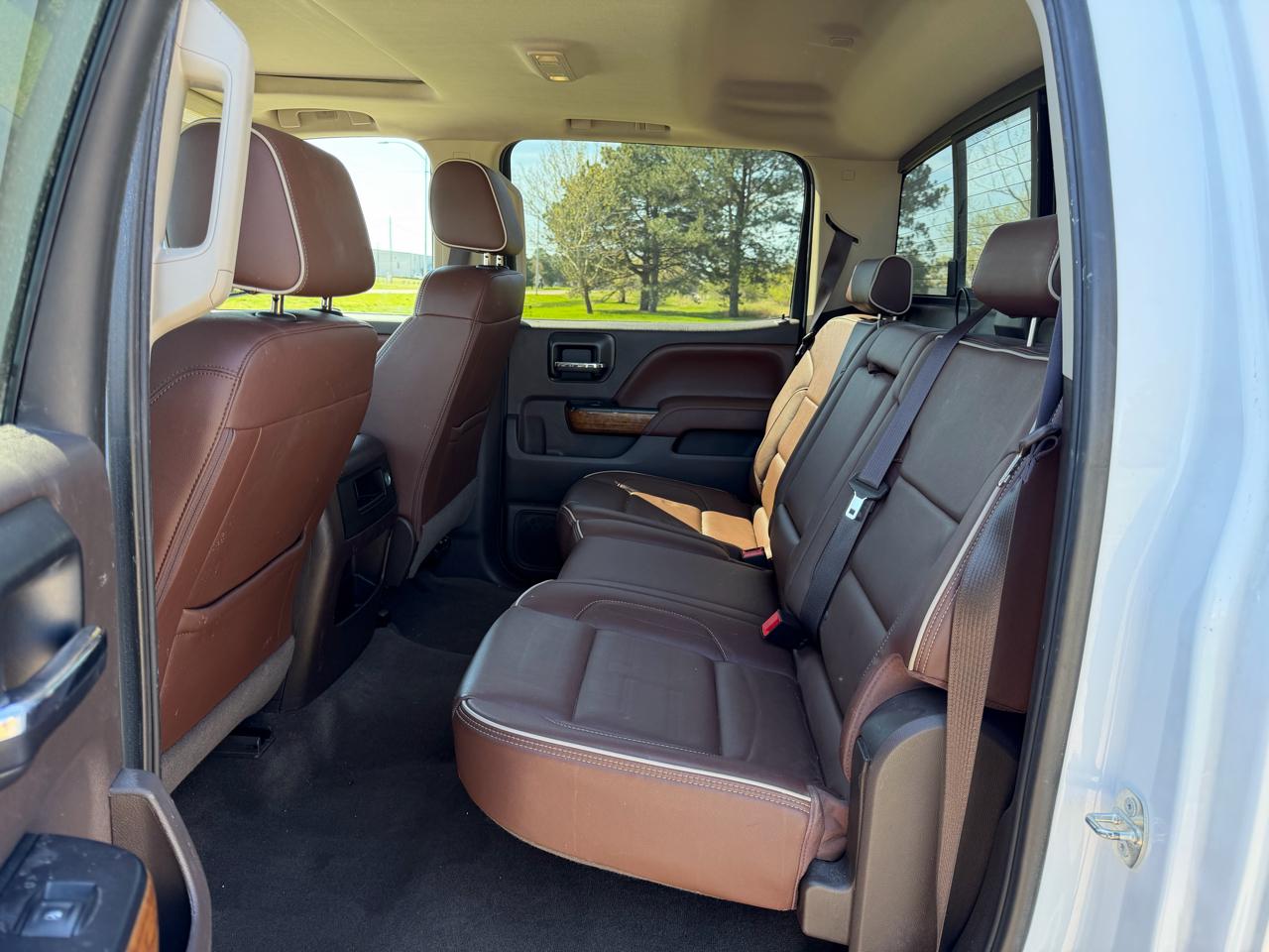 Chevrolet Silverado 1500 4WD Crew Cab 143.5" High Country 2016