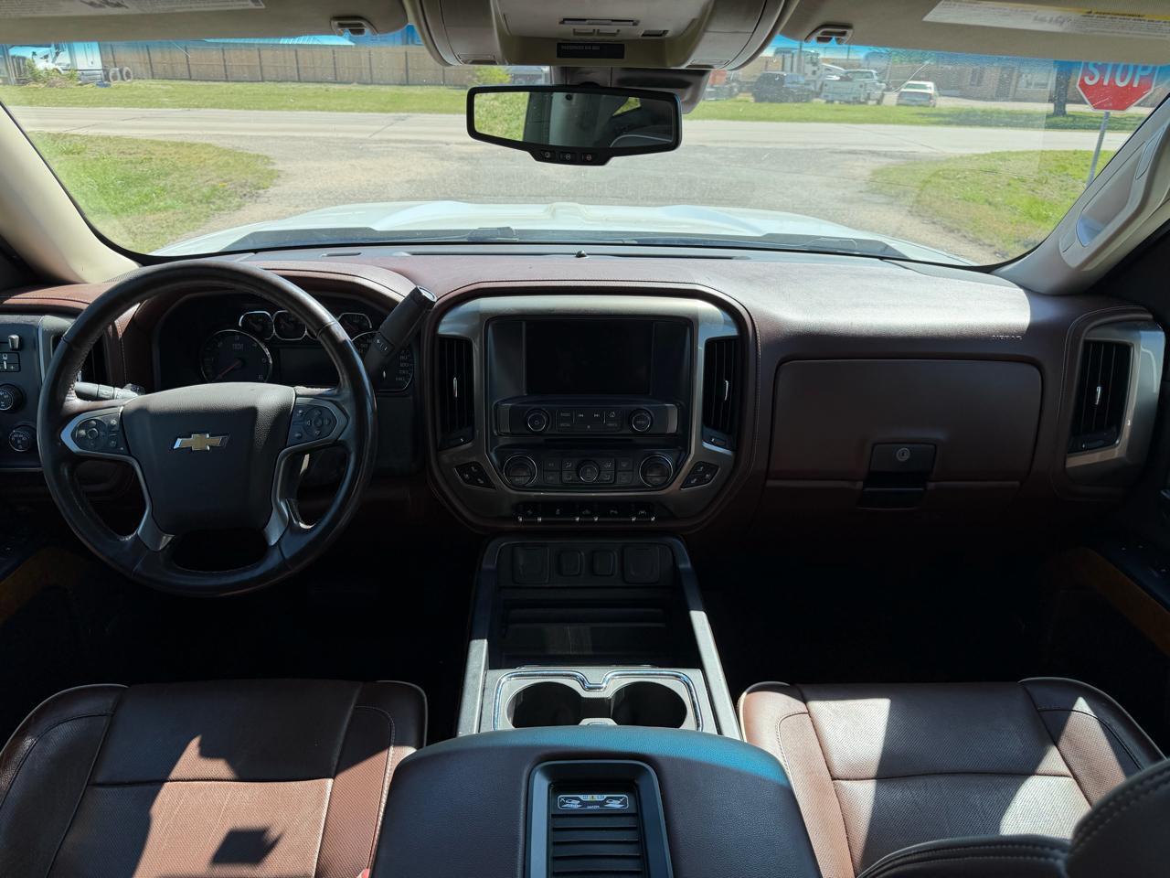 Chevrolet Silverado 1500 4WD Crew Cab 143.5" High Country 2016