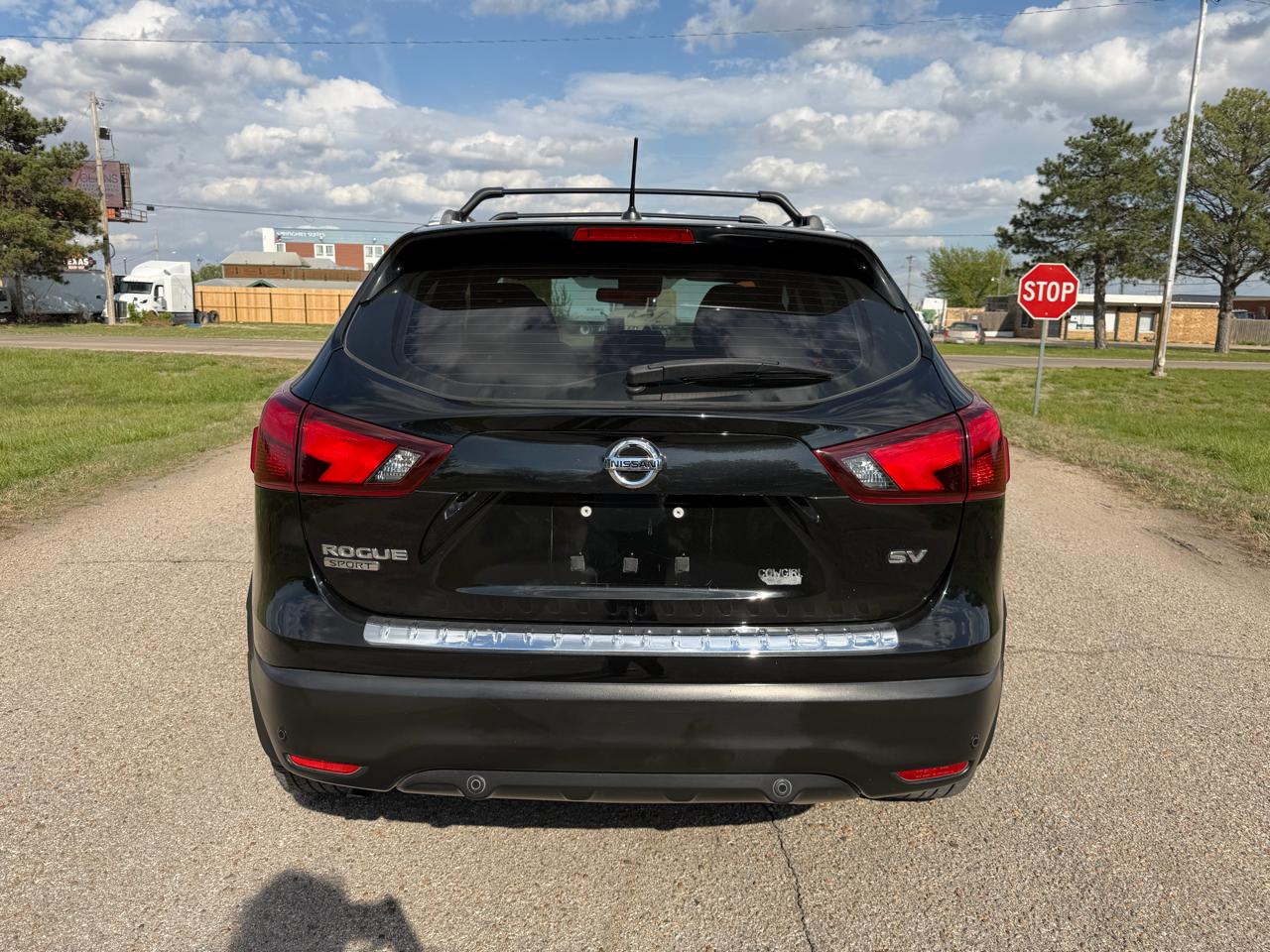 Nissan Rogue Sport FWD SV 2019