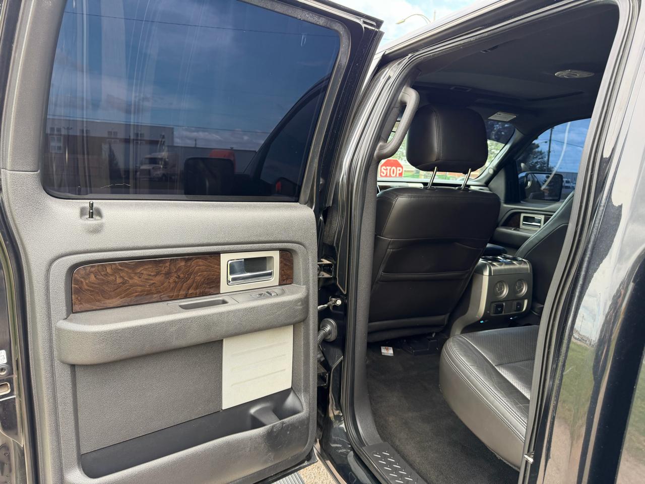 Ford F-150 4WD SuperCrew 145" Platinum 2014