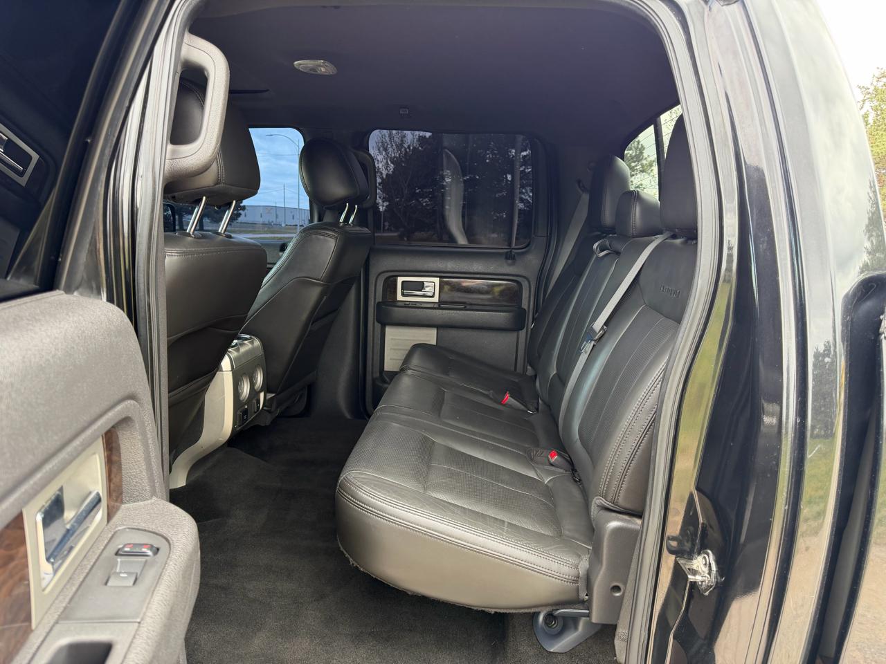 Ford F-150 4WD SuperCrew 145" Platinum 2014