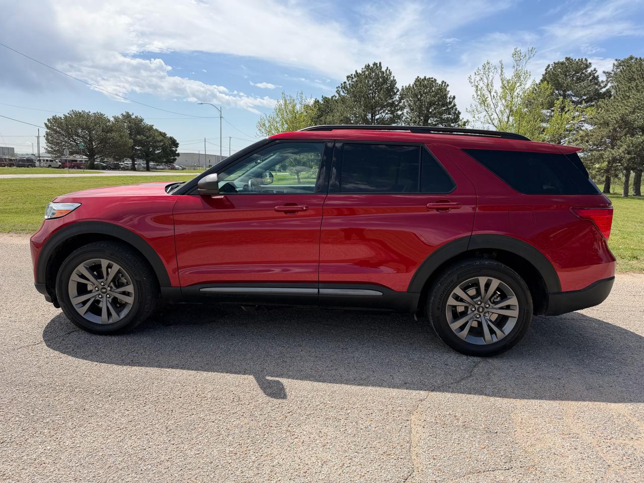 Ford Explorer XLT 4WD 2021