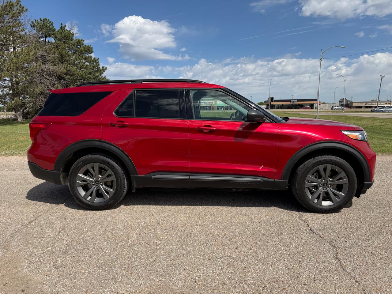Ford Explorer XLT 4WD 2021
