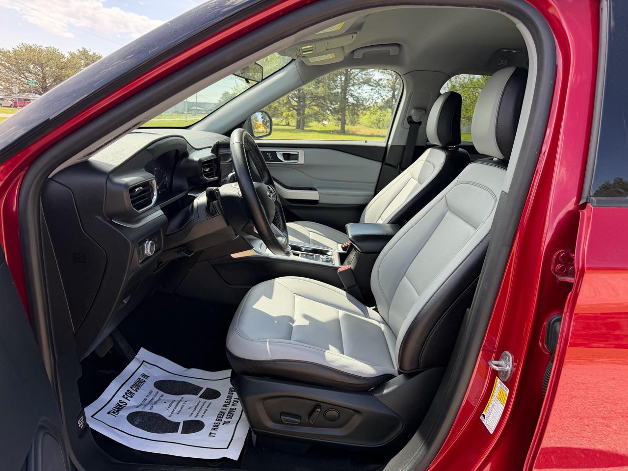 Ford Explorer XLT 4WD 2021