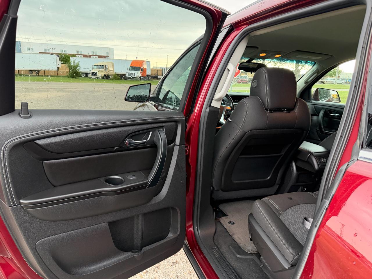 Chevrolet Traverse FWD 4dr LT w/1LT 2017