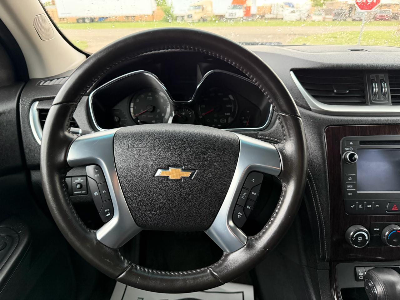 Chevrolet Traverse FWD 4dr LT w/1LT 2017