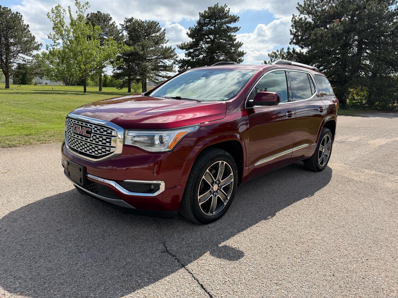 GMC Acadia AWD 4dr Denali 2017