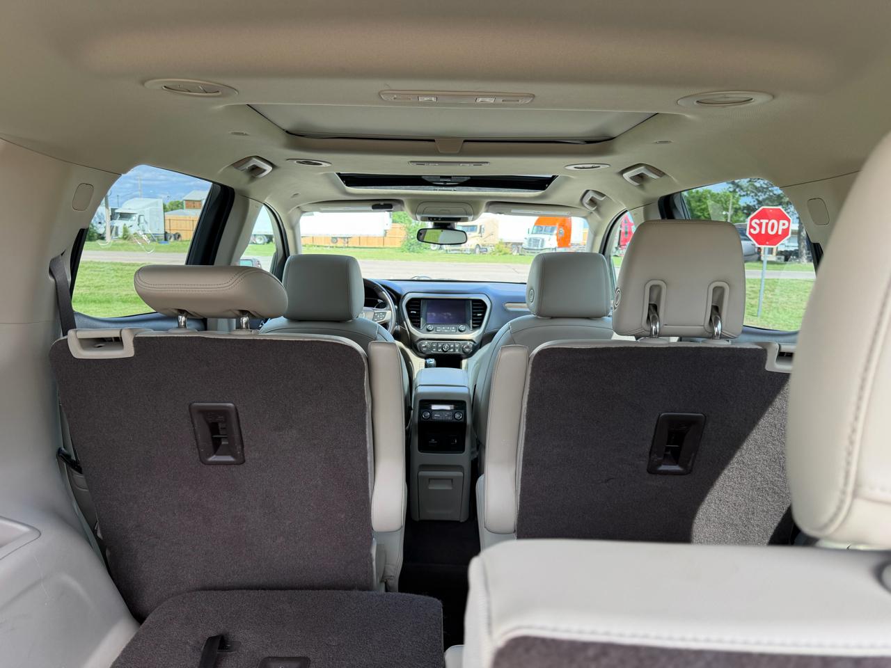 GMC Acadia AWD 4dr Denali 2017