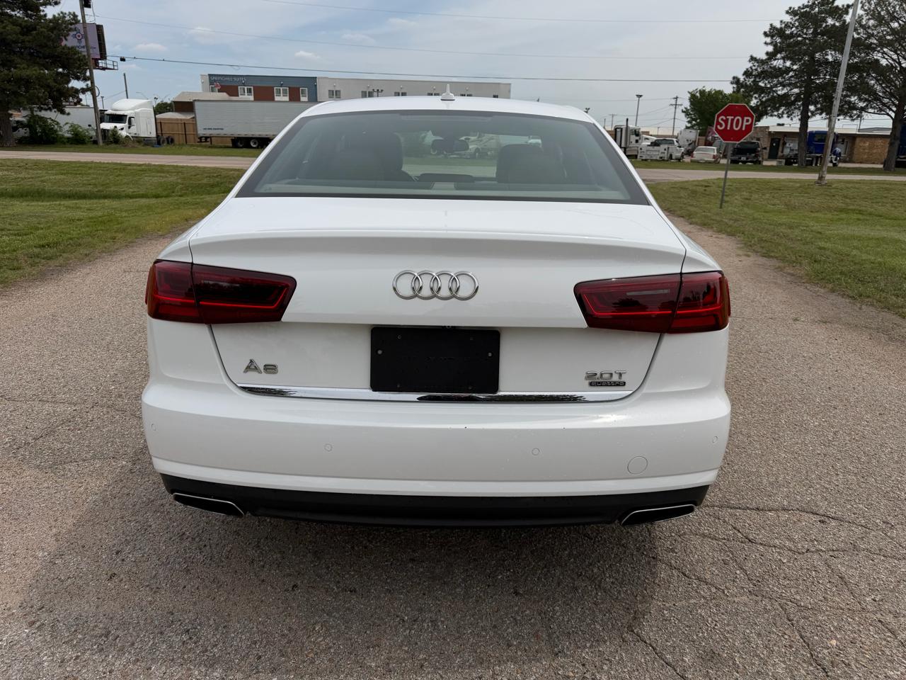 Audi A6 4dr Sdn quattro 2.0T Premium Plus 2016