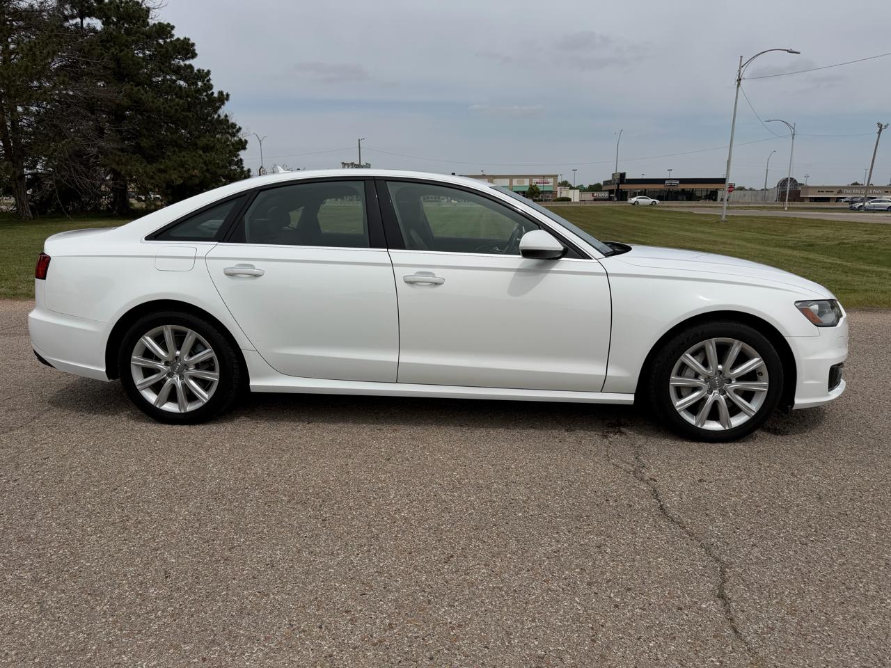 Audi A6 4dr Sdn quattro 2.0T Premium Plus 2016