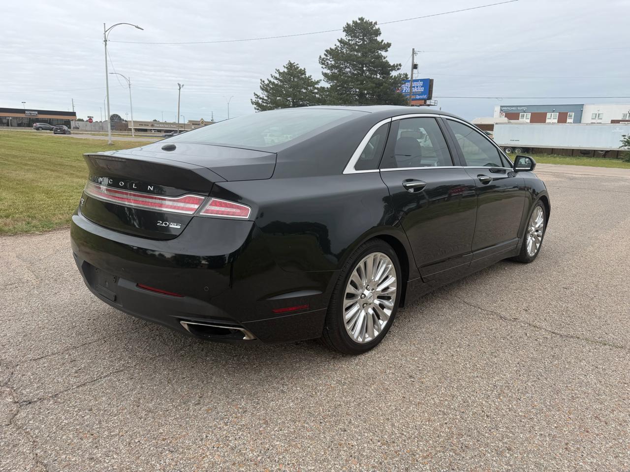 Lincoln MKZ 4dr Sdn AWD 2015