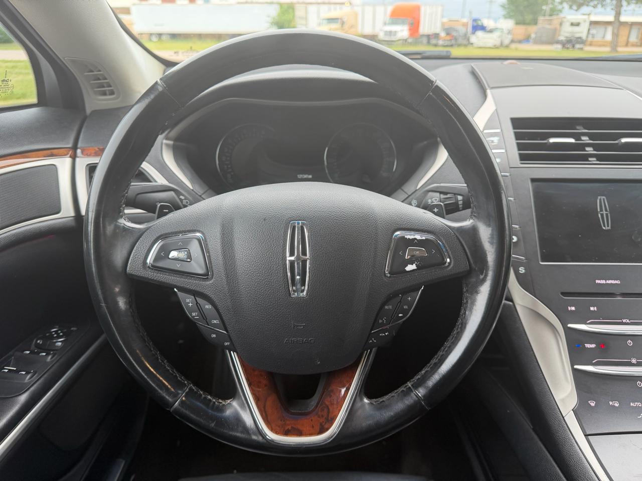 Lincoln MKZ 4dr Sdn AWD 2015