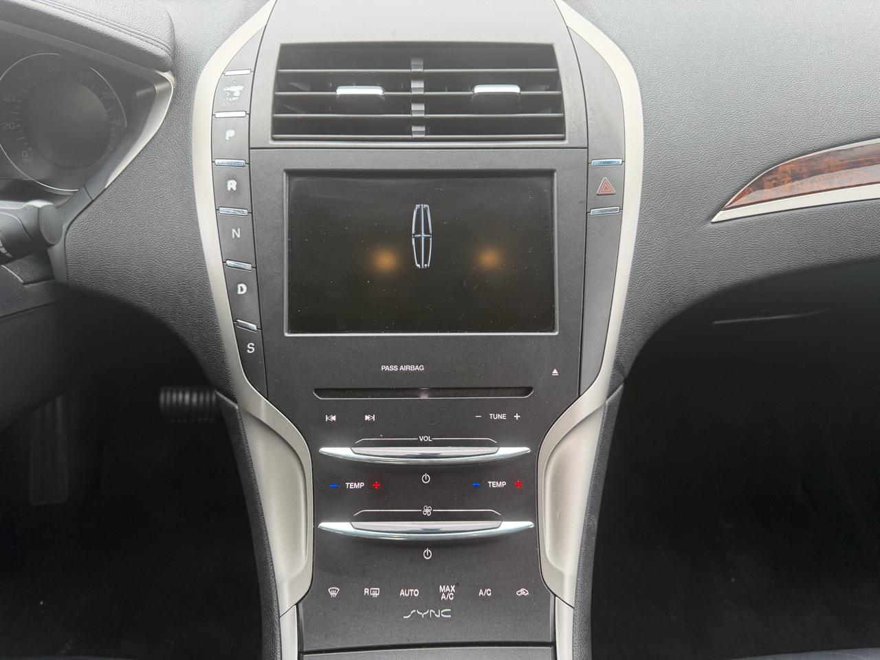 Lincoln MKZ 4dr Sdn AWD 2015