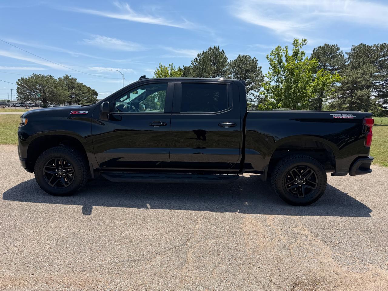 Chevrolet Silverado 1500 4WD Crew Cab 147" LT Trail Boss 2021