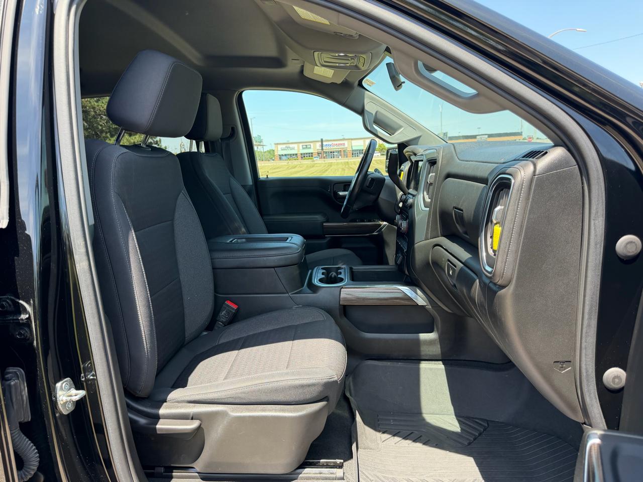 Chevrolet Silverado 1500 4WD Crew Cab 147" LT Trail Boss 2021