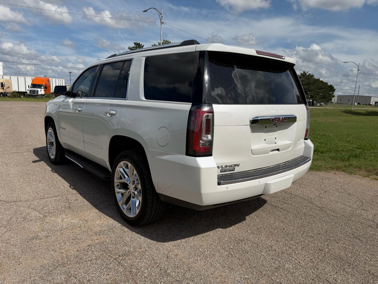 GMC Yukon 4WD 4dr Denali 2019