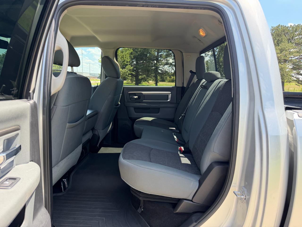 RAM 2500 4WD Crew Cab 149" Big Horn 2016