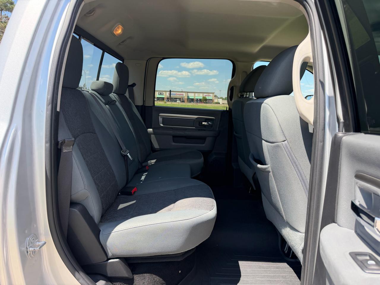 RAM 2500 4WD Crew Cab 149" Big Horn 2016