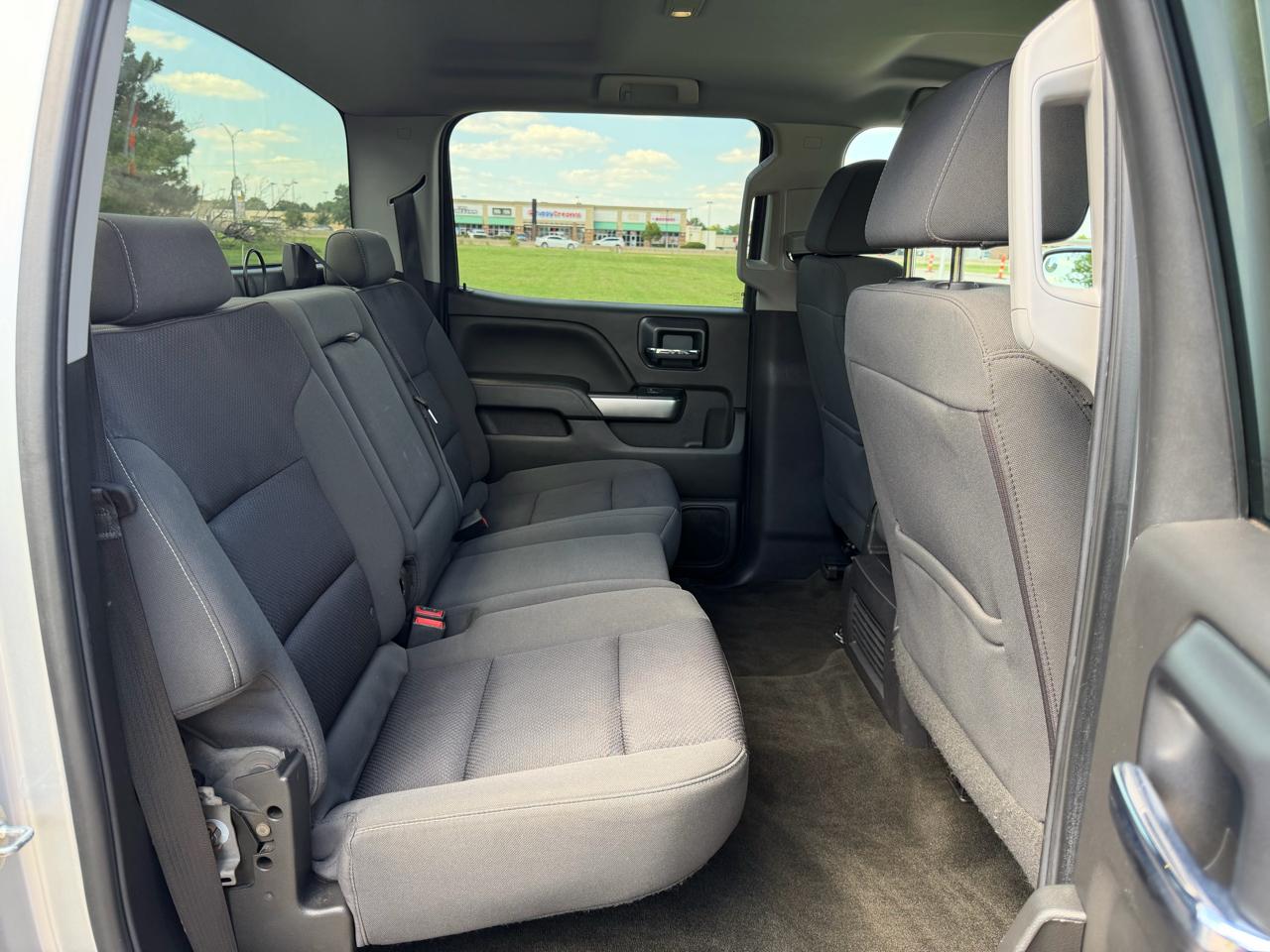 Chevrolet Silverado 1500 2WD Crew Cab 143.5" LT w/1LT 2018