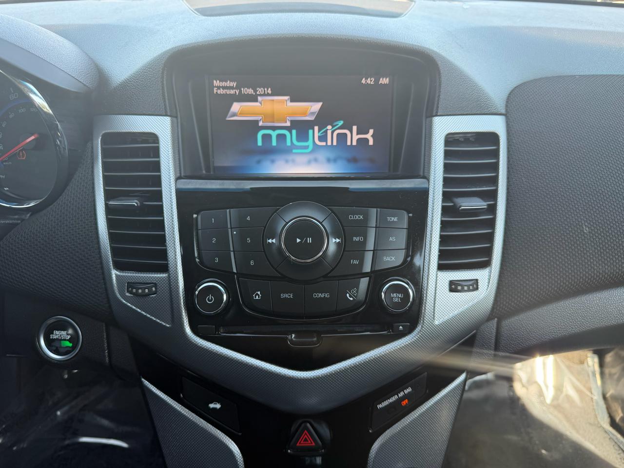 Chevrolet Cruze 4dr Sdn LTZ 2015