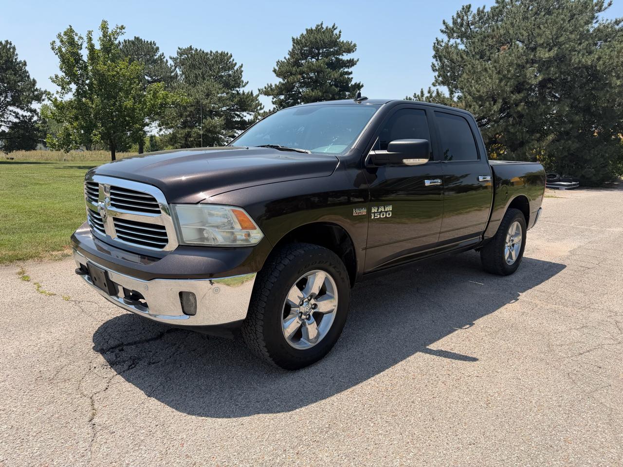 RAM 1500 Big Horn 4x4 Crew Cab 5'7" Box 2017