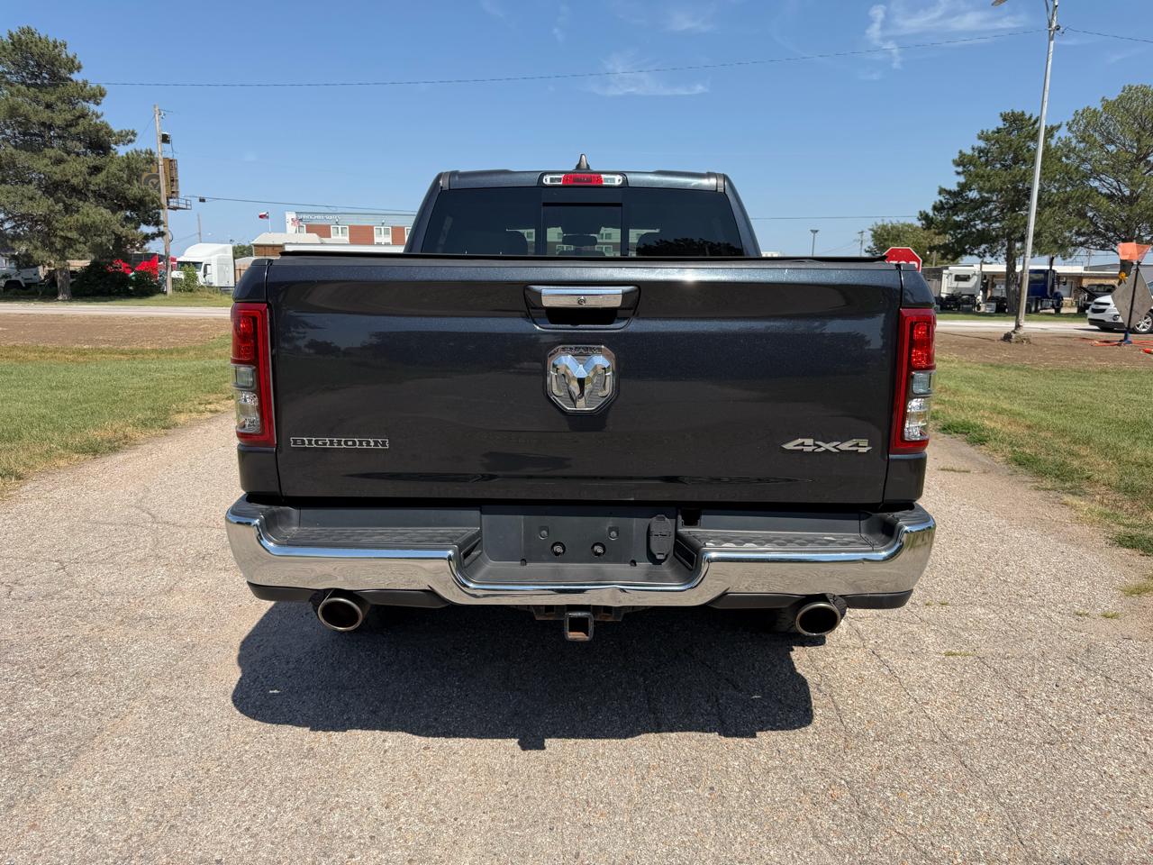 RAM 1500 Big Horn/Lone Star 4x4 Crew Cab 5'7" Box 2019
