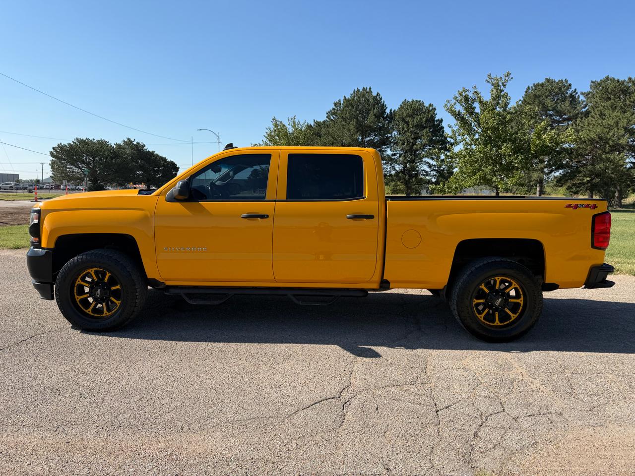Chevrolet Silverado 1500 4WD Crew Cab 153.0" LT w/1LT 2018