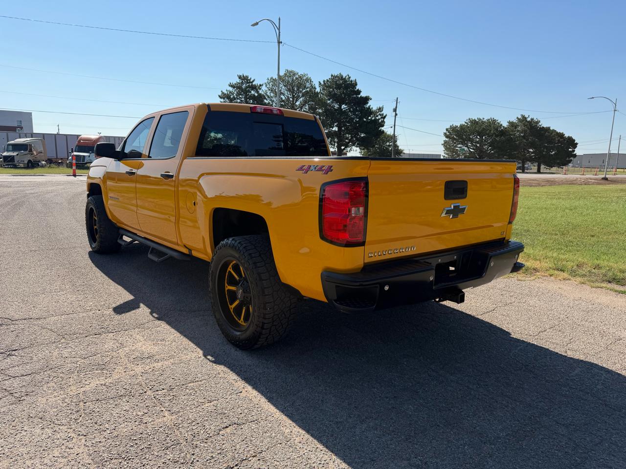 Chevrolet Silverado 1500 4WD Crew Cab 153.0" LT w/1LT 2018