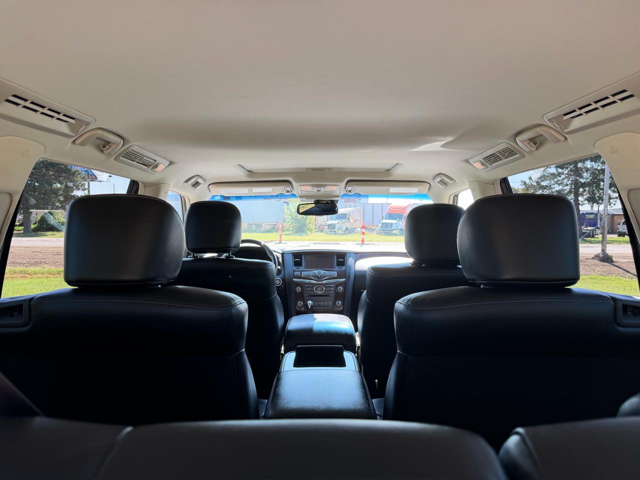 Infiniti QX80 AWD 2017