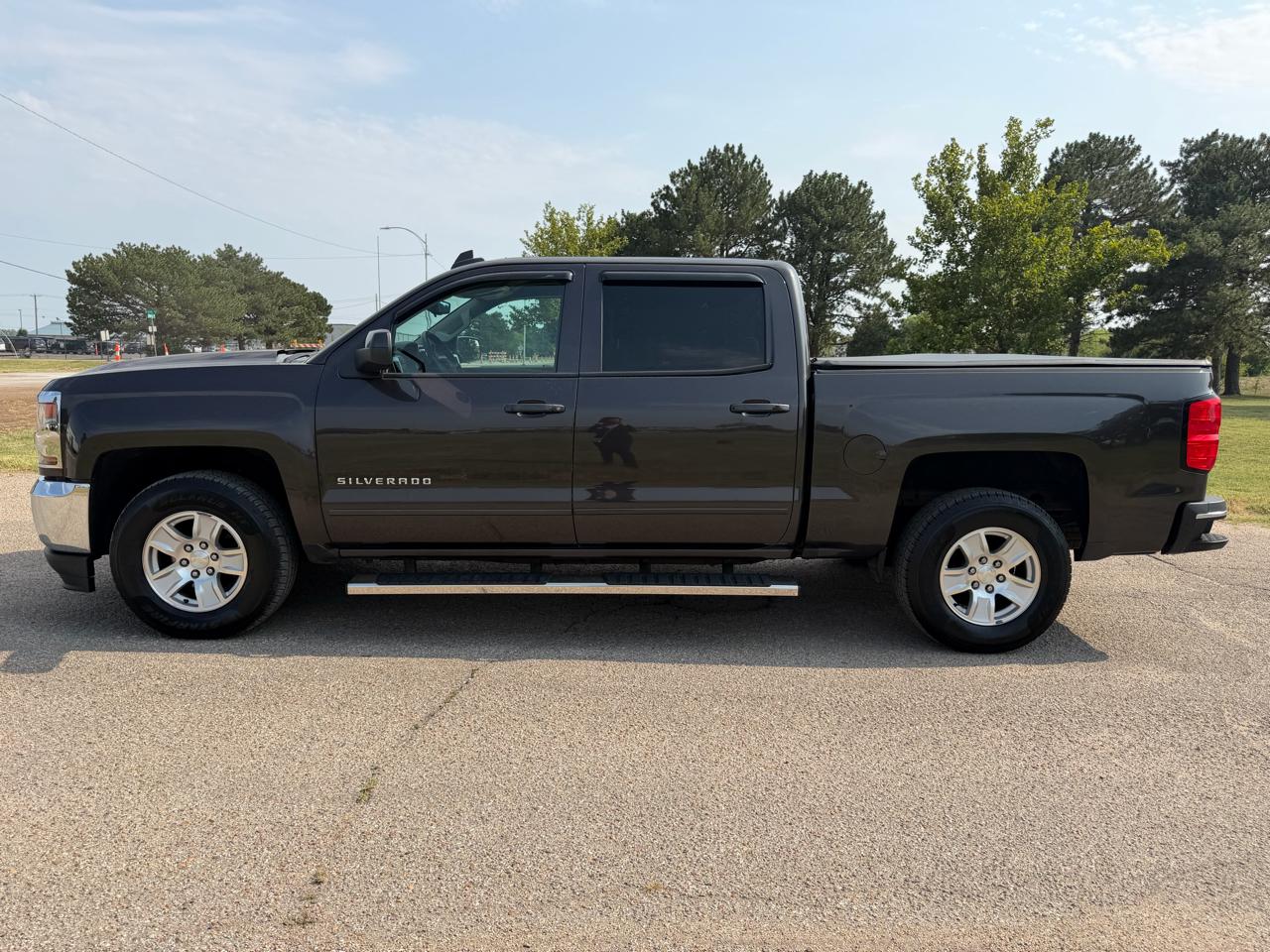 Chevrolet Silverado 1500 4WD Crew Cab 143.5" LT w/1LT 2016