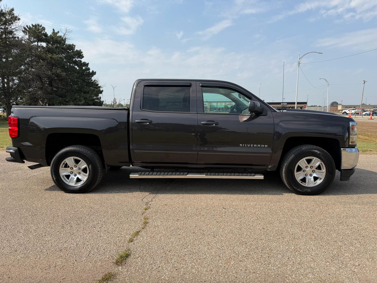Chevrolet Silverado 1500 4WD Crew Cab 143.5" LT w/1LT 2016