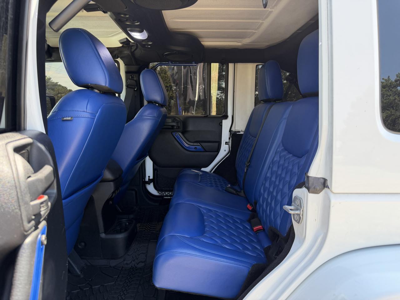 Jeep Wrangler Unlimited 4WD 4dr Sport 2014