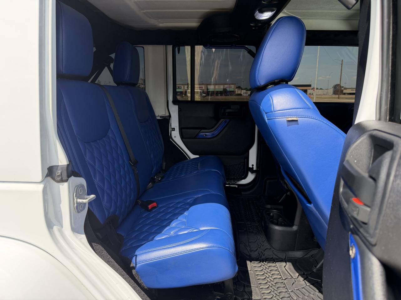 Jeep Wrangler Unlimited 4WD 4dr Sport 2014